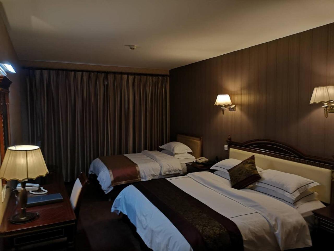 Beijing Commercial Business Hotel Екстериор снимка