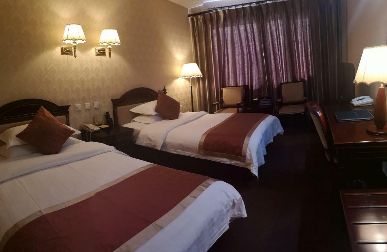 Beijing Commercial Business Hotel Екстериор снимка